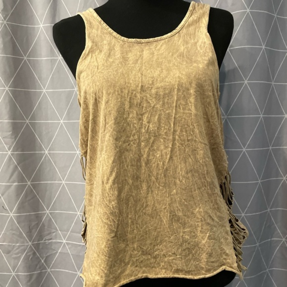 JC fits inc tank‎ top